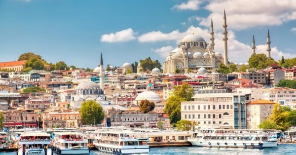 Istanbul grad smešten na dva kontinenta Turska